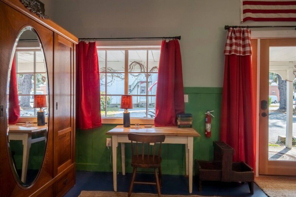 45bd8706 bc5b 447c b27d 03d567093377